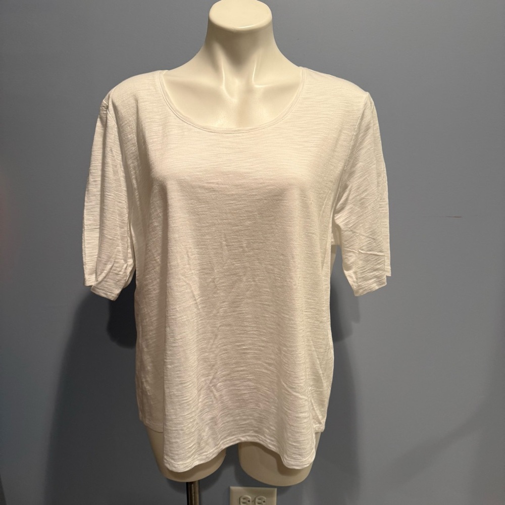 Chico’s Ultimate Tee Scoop Neck Top – Size 3 (16-18)- White